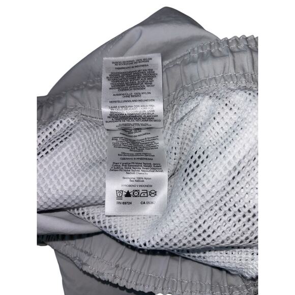 NWT Columbia PFG Women's Lightweight Shorts - Size Small - UPF 50 Sun Protection - Picture 4 of 5